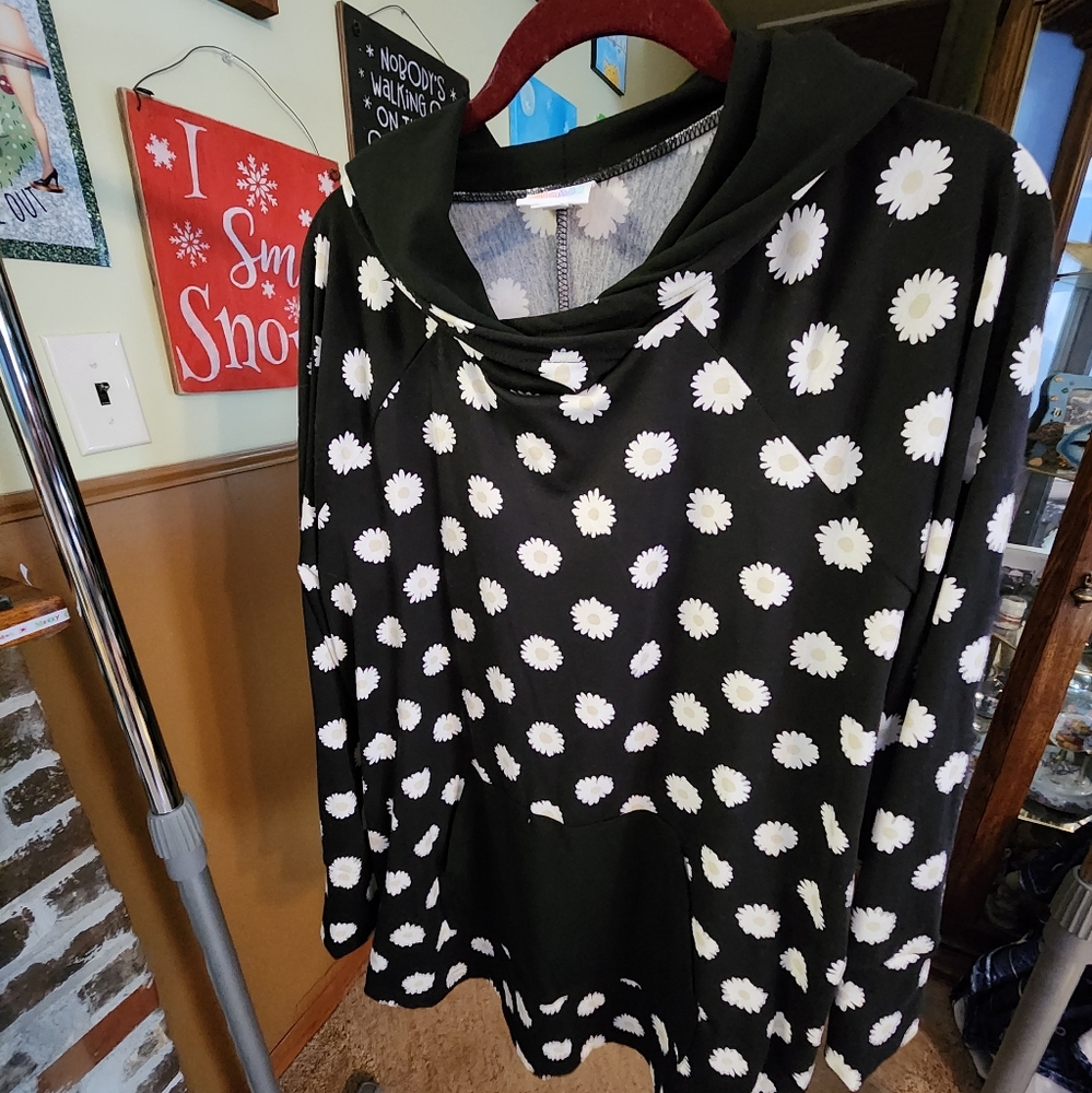 Lularoe Amber hoodie